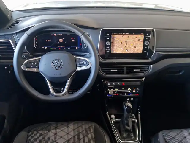 Volkswagen T-Cross view 2