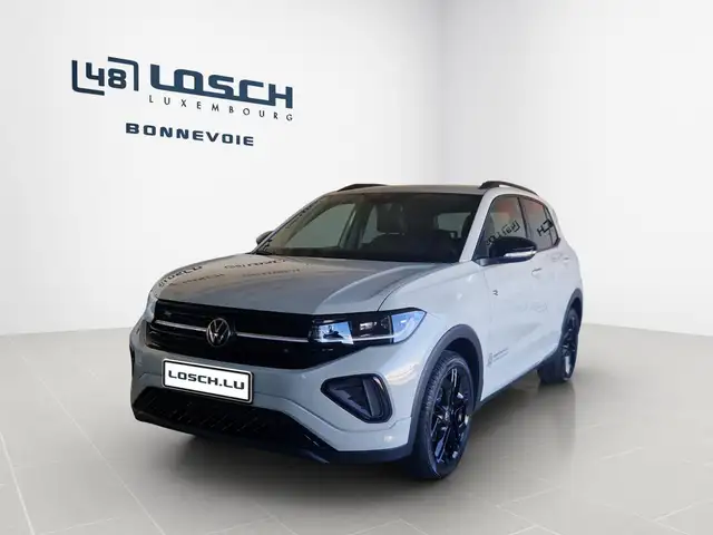 Volkswagen T-Cross view 3