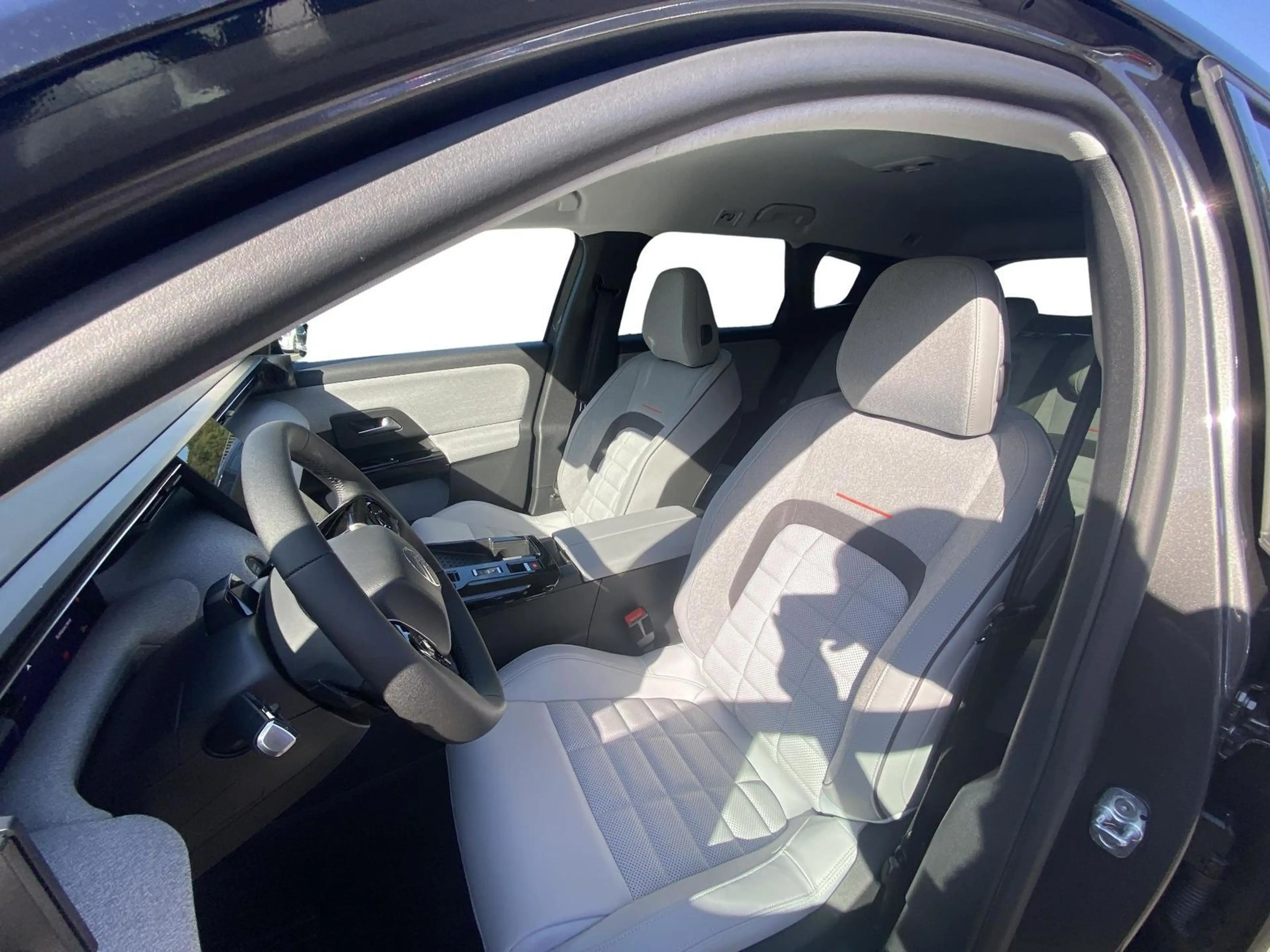Citroen C5 Aircross Aircross 1.2 Mild-Hybrid 145 MAX — photo 7