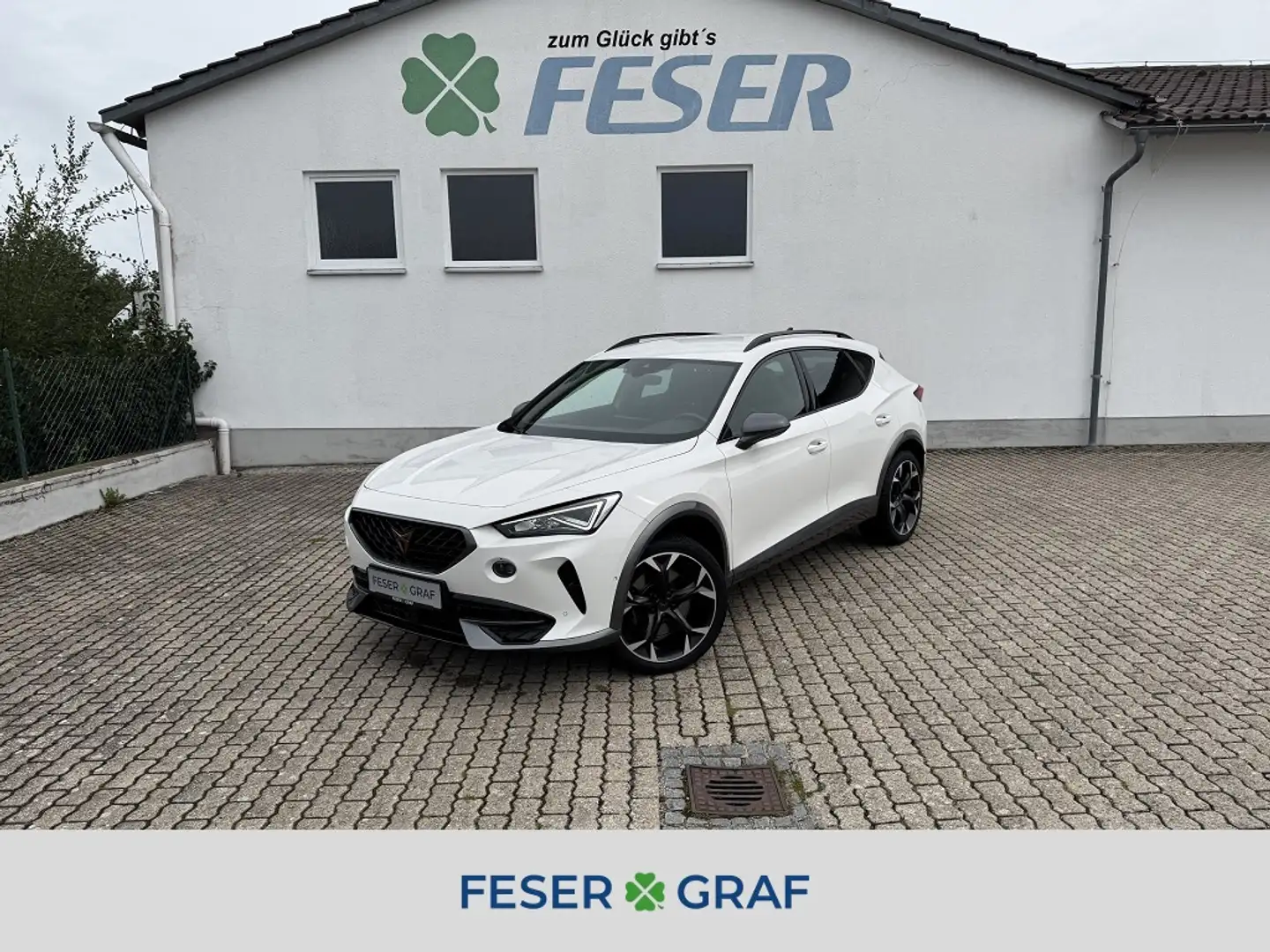 CUPRA Formentor VZ 2.0 TSI DSG ACC AHK BEATS LEDER Weiß - 1