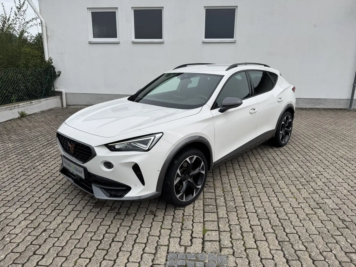 CUPRA Formentor VZ 2.0 TSI DSG ACC AHK BEATS LEDER Weiß - 2