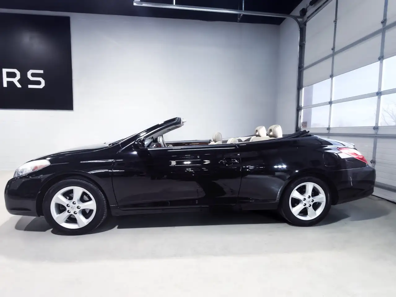 Toyota Camry снимка Toyota Camry