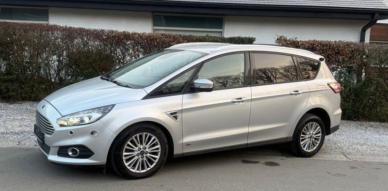 Ford S-Max S-Max 2.0 TDCi Titanium AdBlue (EU6.2) — photo 4