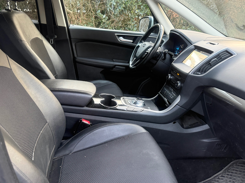 Ford S-Max S-Max 2.0 TDCi Titanium AdBlue (EU6.2) — photo 12