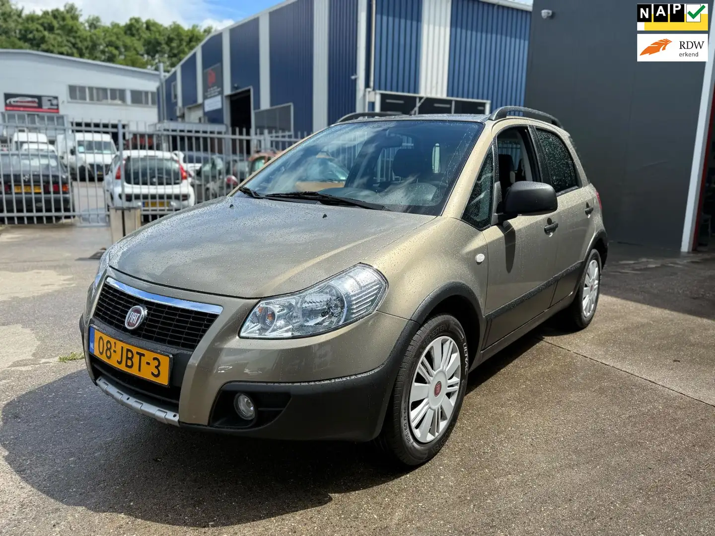 Fiat Sedici 1.6-16V Dynamic Automaat NAP AIRCO Bej - 1