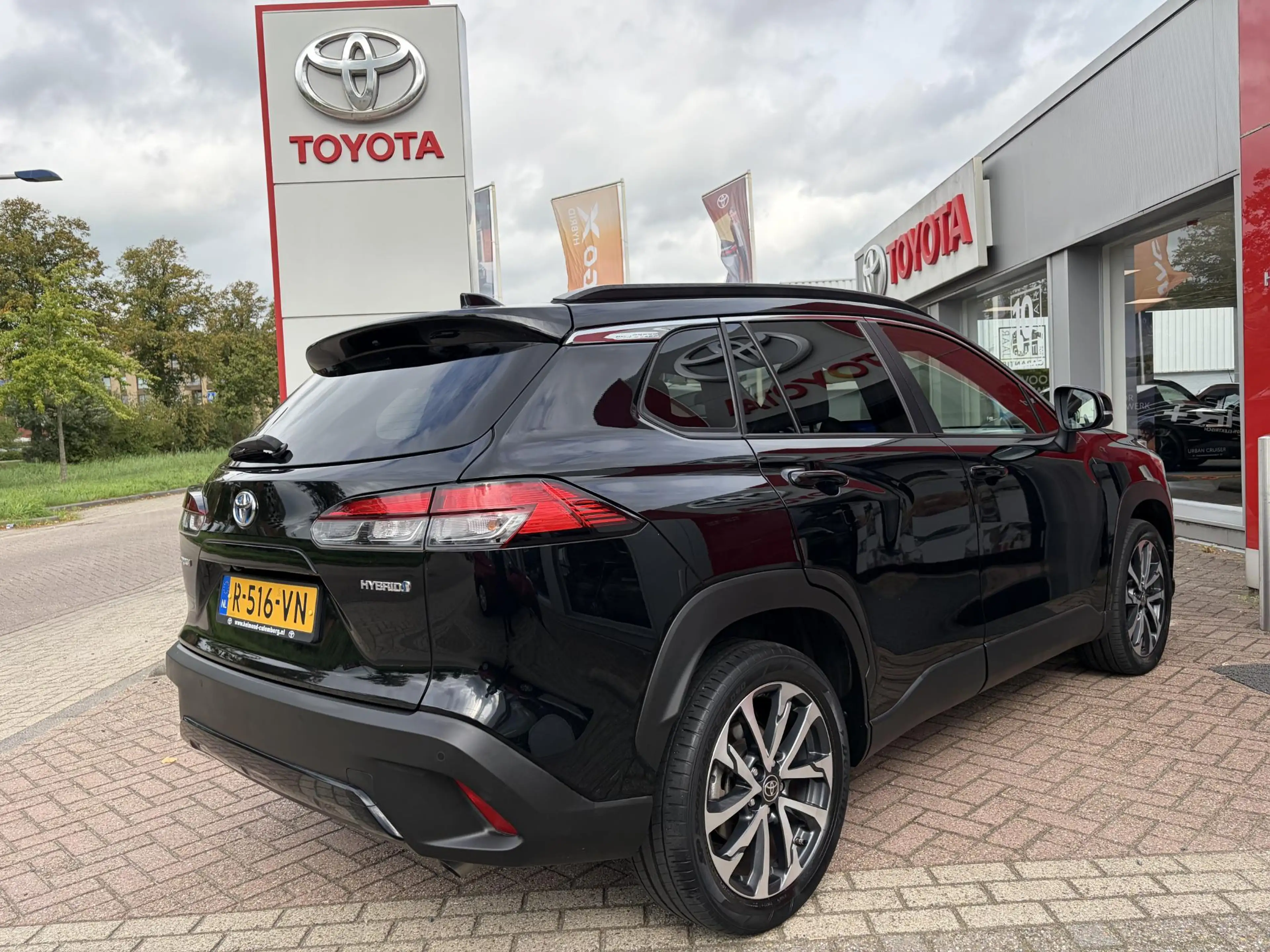 Toyota Corolla Cross 2.0 High Power Hybrid First Edition — photo 8