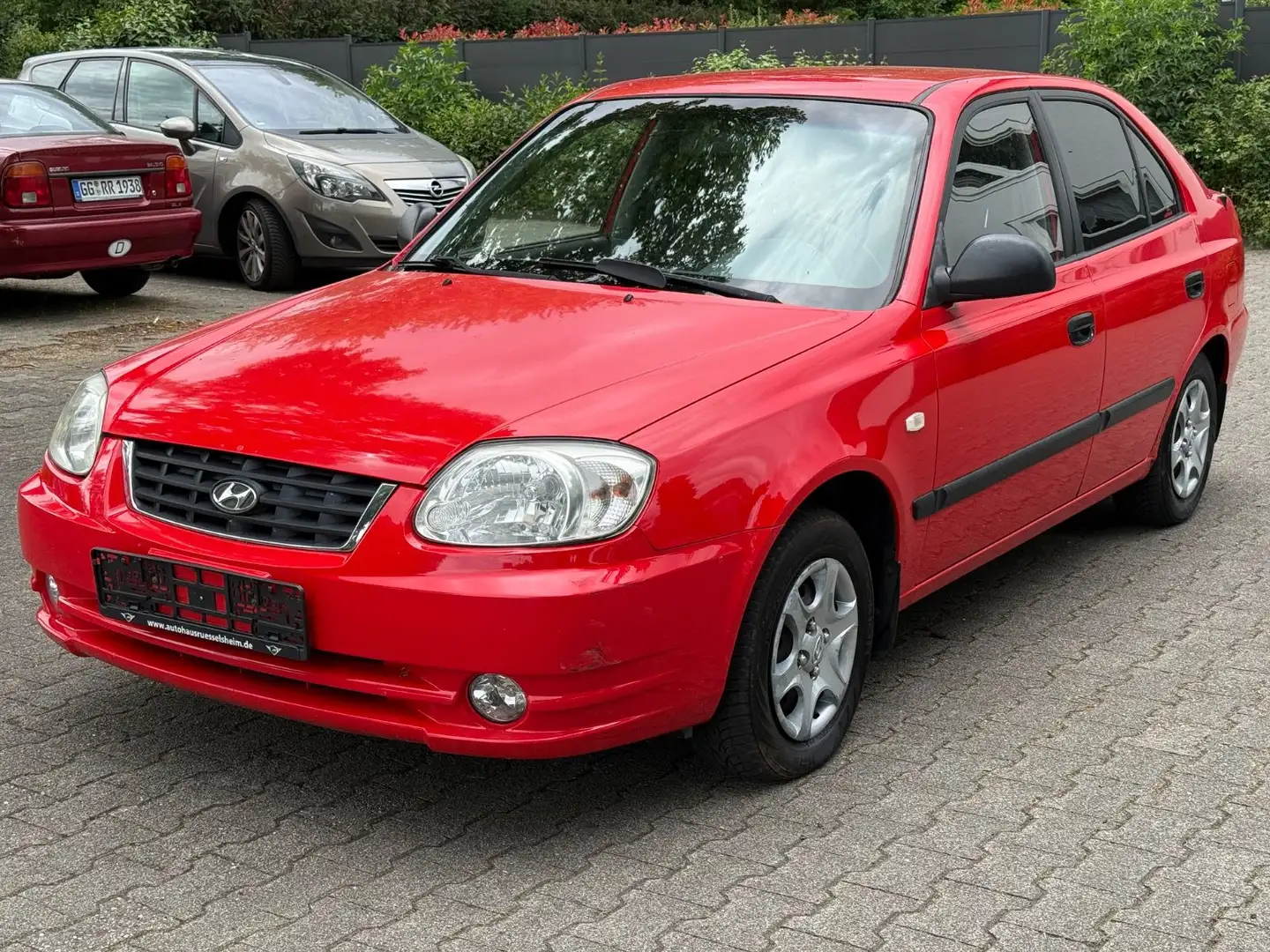 Hyundai ACCENT GLS*KLIMA*CD*TÜV*SOUND*TOP ANGEBOT*TOP* Roşu - 1