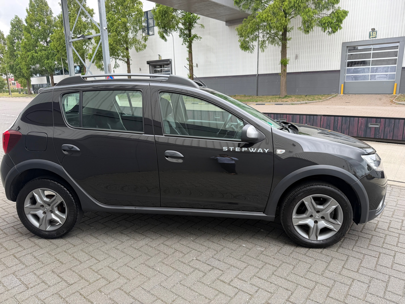 Dacia Sandero 0.9 TCe SL Stepway*Automaat*Navigatie*Cruise*Bluet — photo 4