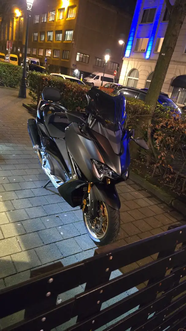 Yamaha TMAX 560 Akrapovic Noir - 2