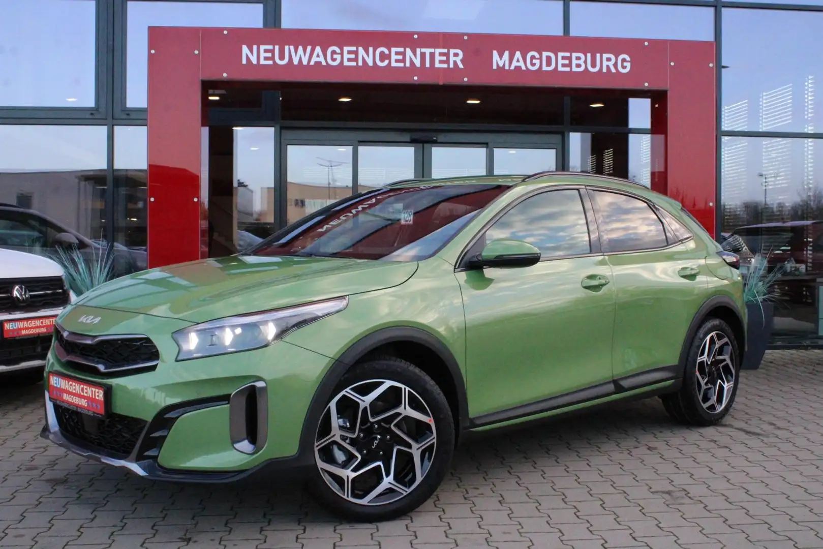 Kia XCeed X-Ceed GT-Line1.5 T-GDI Aut.*7J-GAR*LED*NAVI*RFK*P Zöld - 1