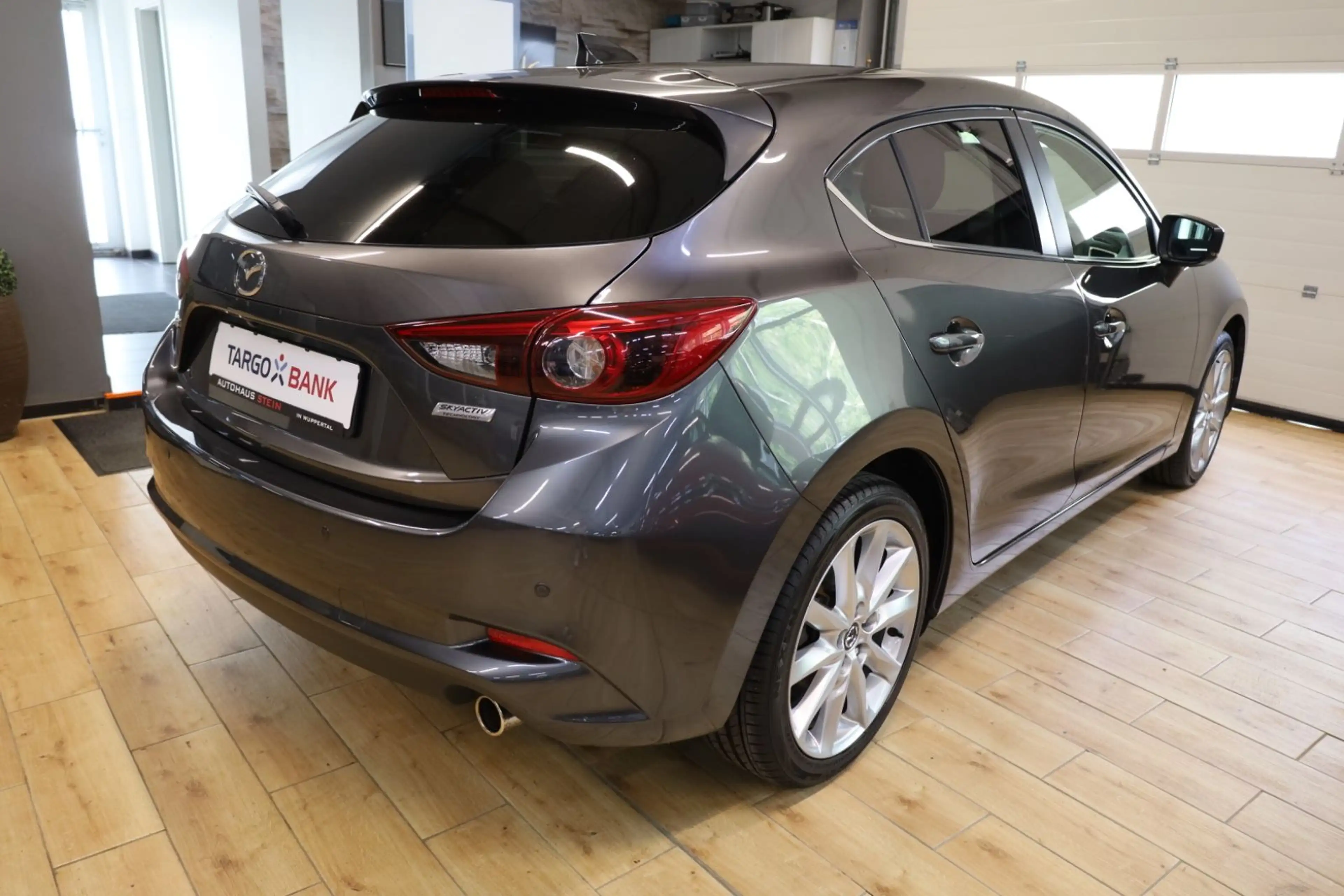 Mazda 3 Lim. Sports-Line/Bose/HUD/ — photo 6