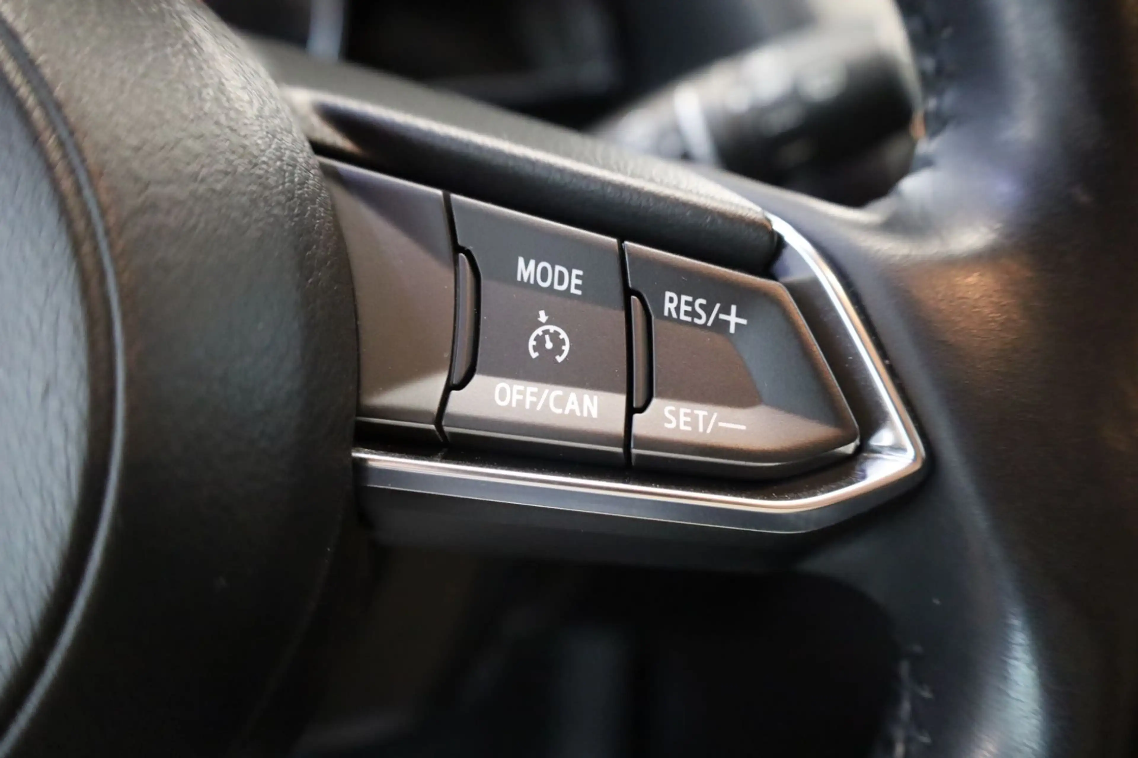 Mazda 3 Lim. Sports-Line/Bose/HUD/ — photo 13