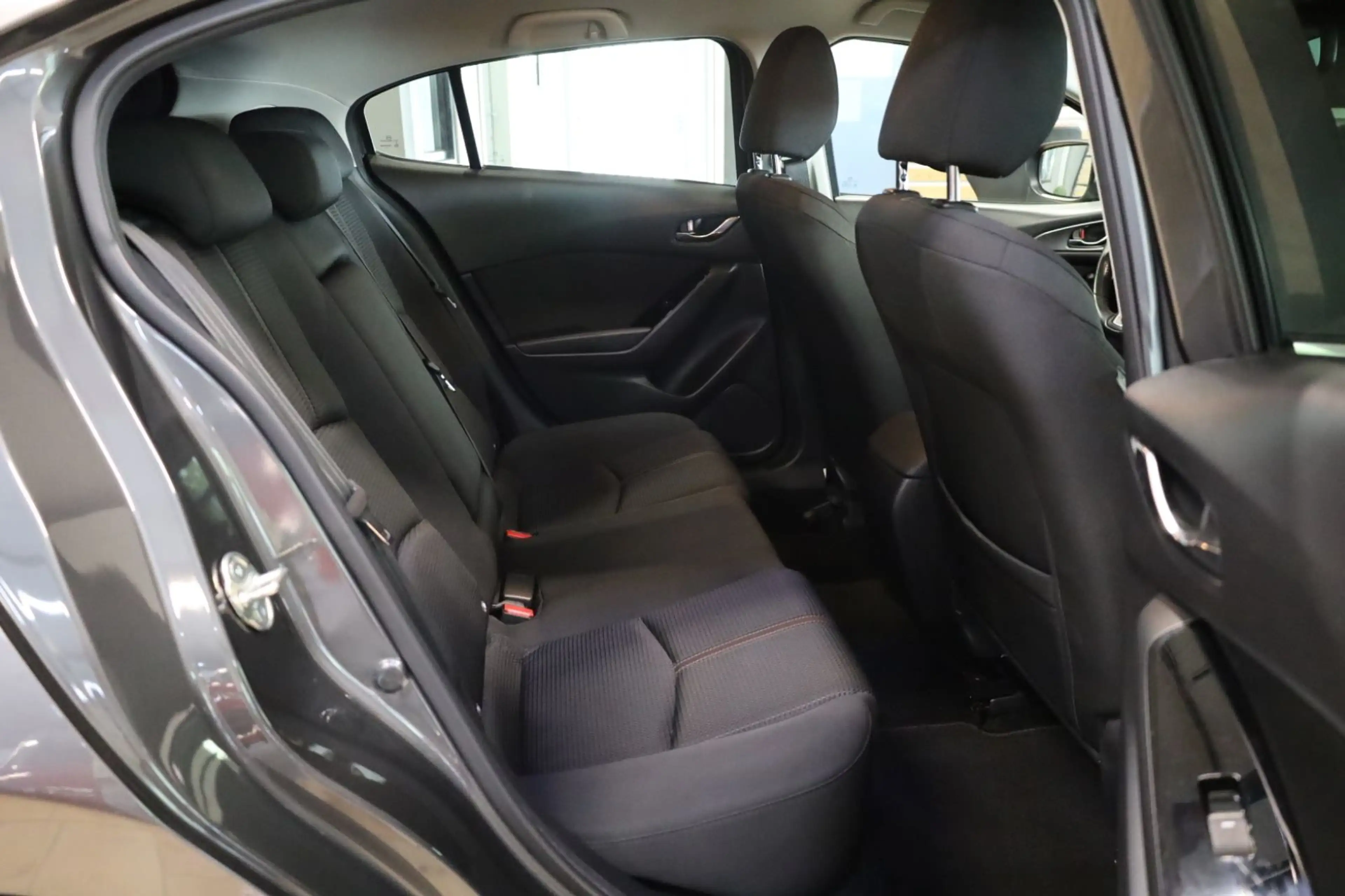 Mazda 3 Lim. Sports-Line/Bose/HUD/ — photo 10