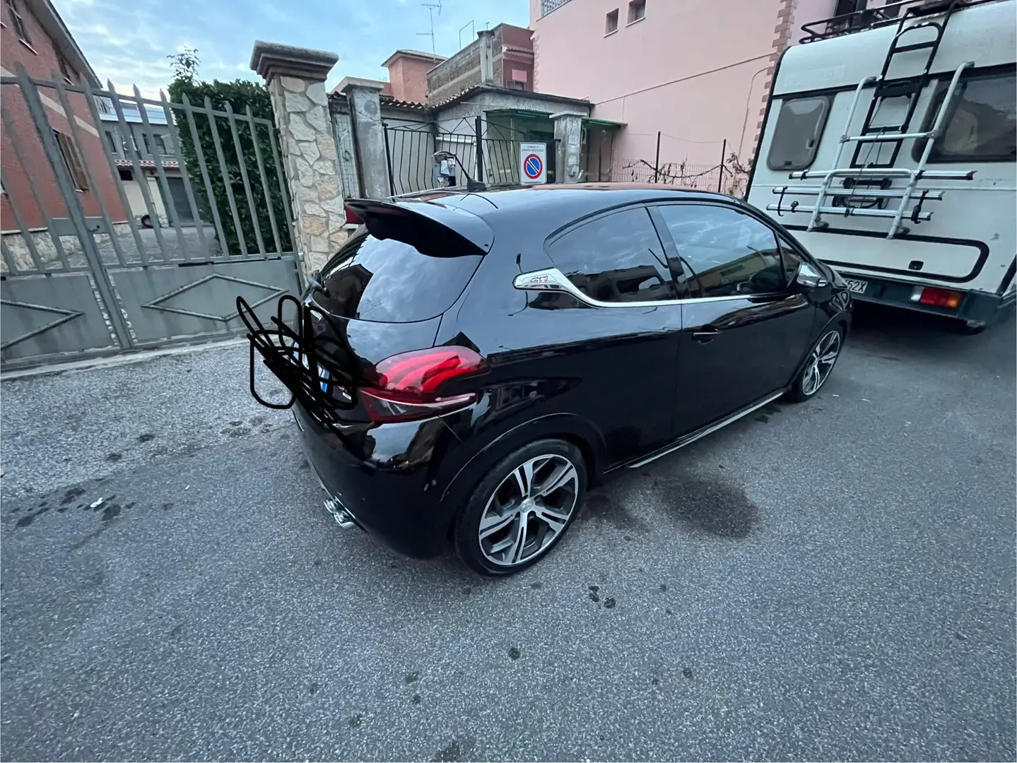 Peugeot 208 3p 1.6 thp Gti s&s 208cv - 2