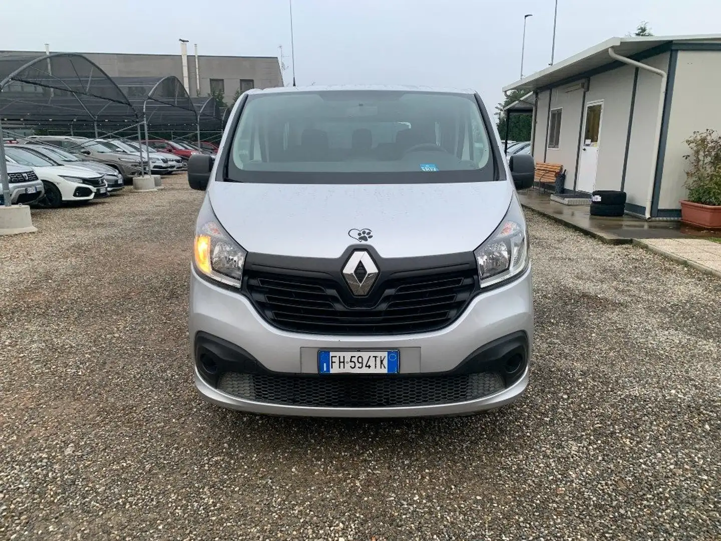 Renault Trafic T27 1.6 dCi 125CV S&S PC-TN Intens ^9  posti Grigio - 2