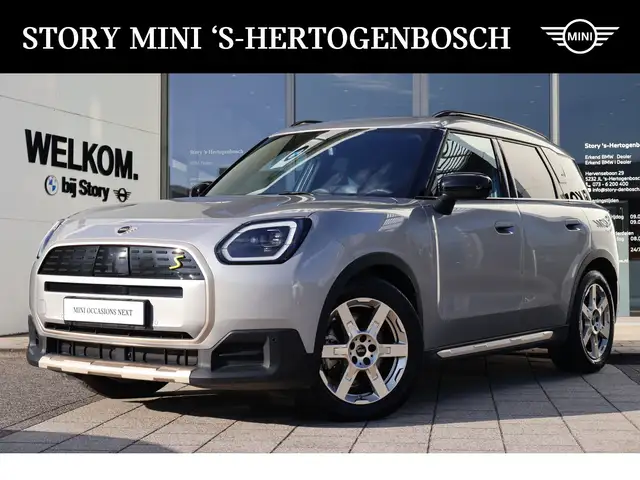 MINI Countryman SE All4 Favoured / Pakket M / Favoured / Pakket M / 18" As