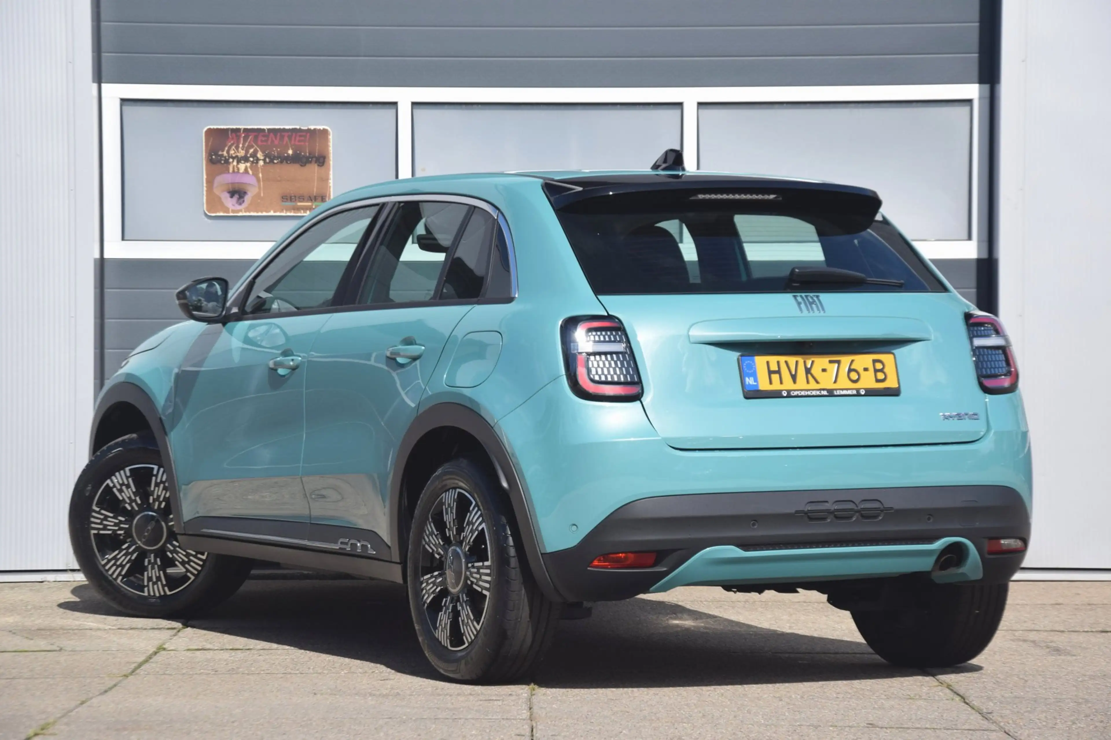 Fiat 600 1.2 Hybrid Pop NL auto — photo 25