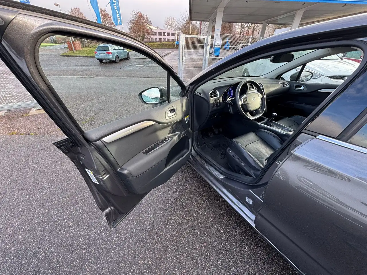 Das Auto