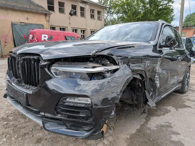 Bmw X5 xDrive 30 d xLine Hybrid/Diesel Automatik