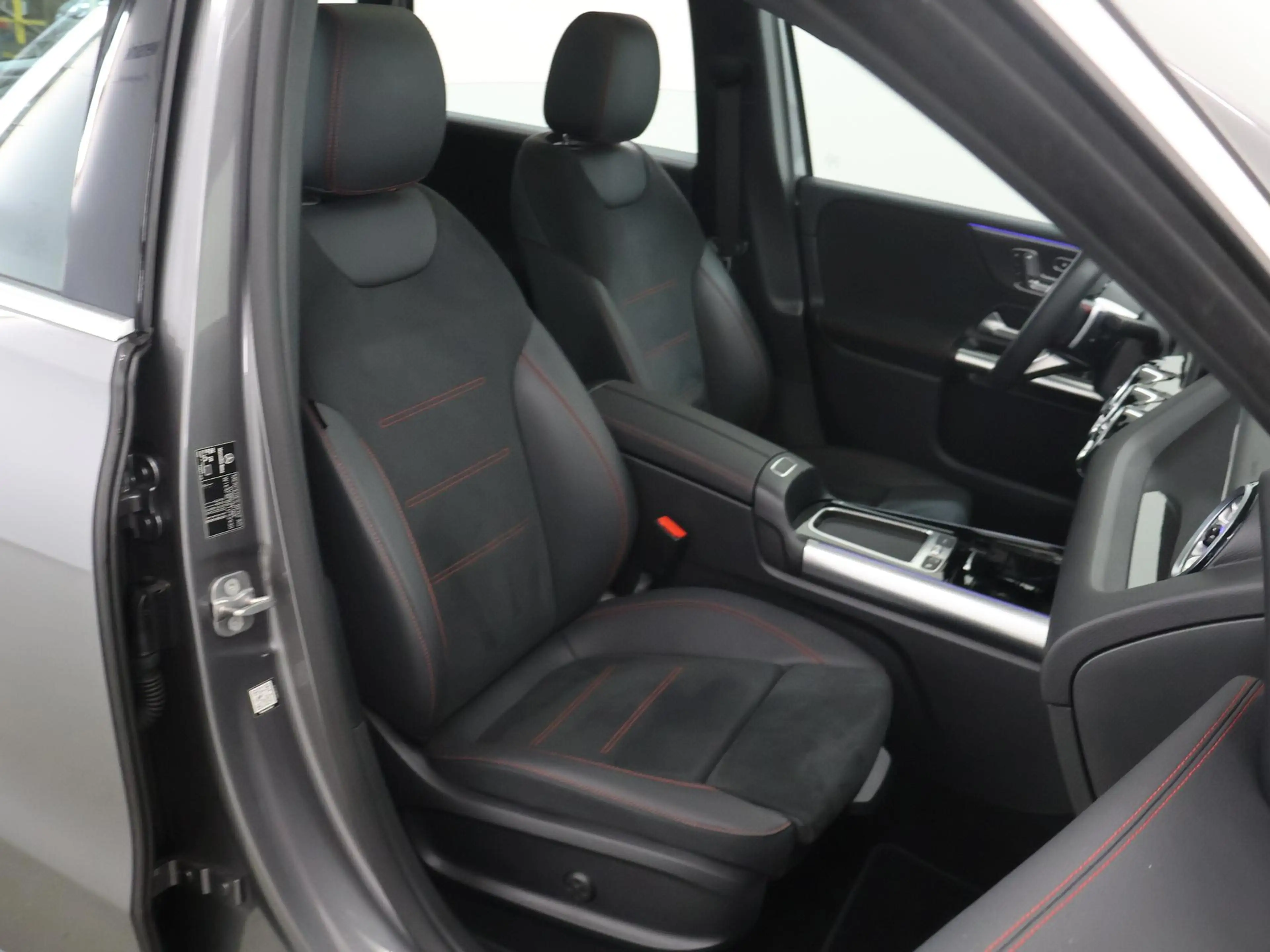 Mercedes-Benz B 250 e Business Solution AMG | Panoramadak | Memory | T — photo 10