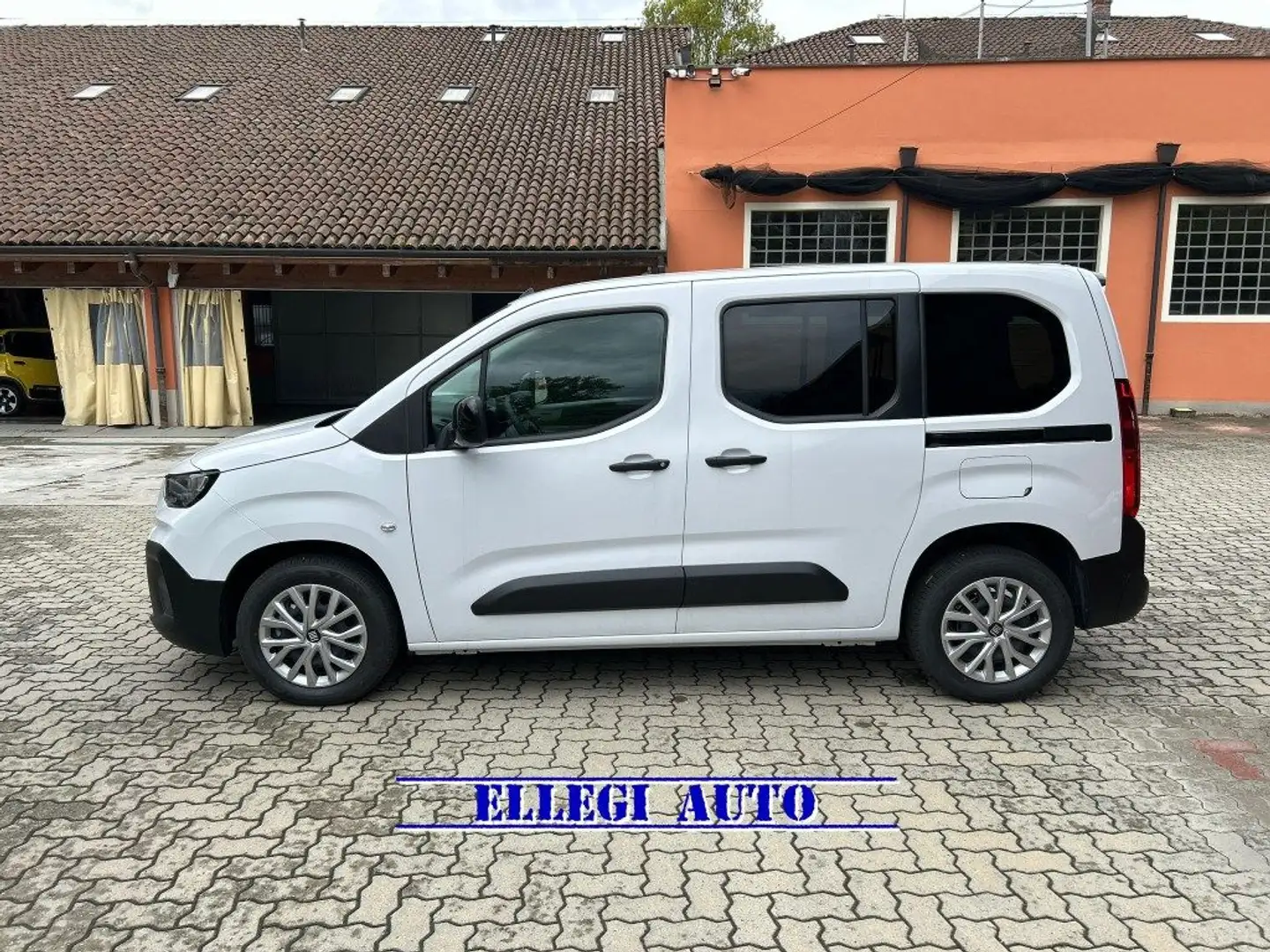 Fiat Doblo PROMO FIN.Doblò 1.5 BlueHdi 130 CV  KM 0 Bianco - 1