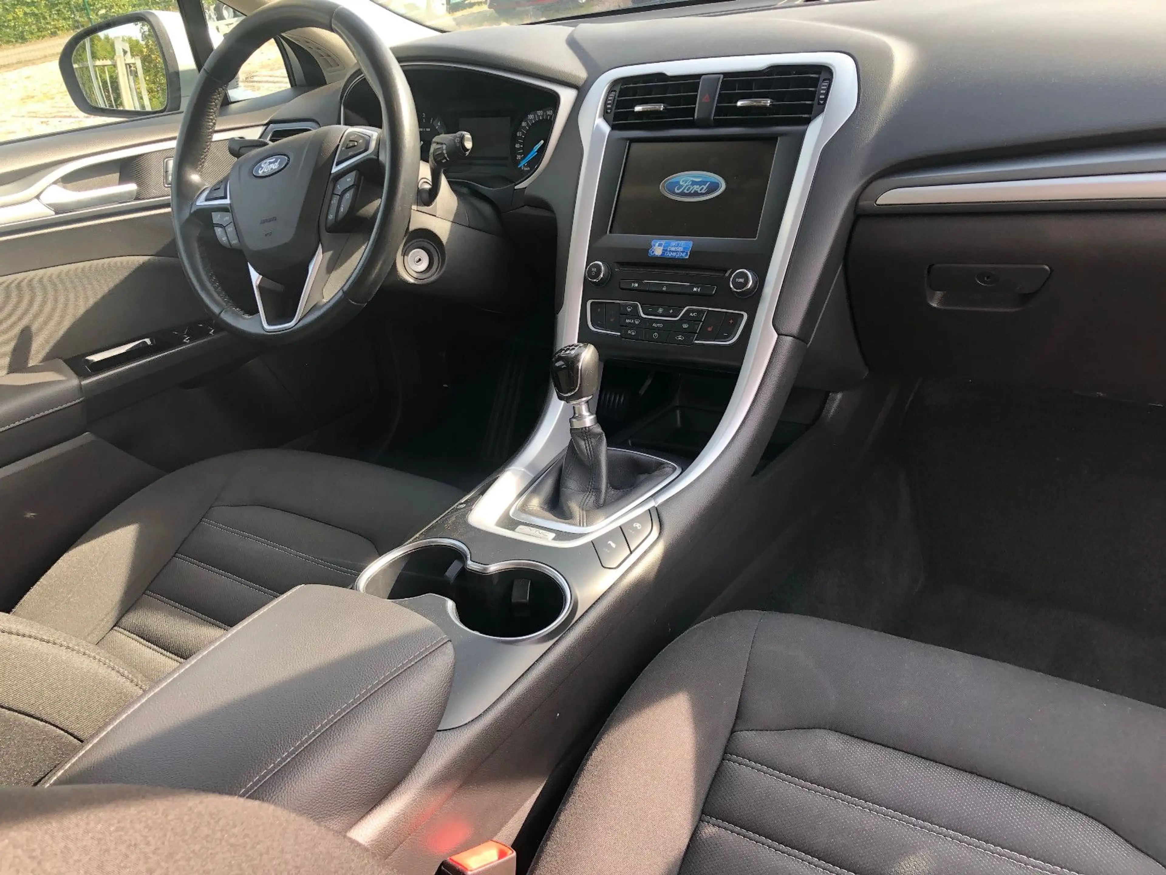Ford Mondeo Turnier Business Edition-1Hd-Wi+So-Euro6- — photo 43
