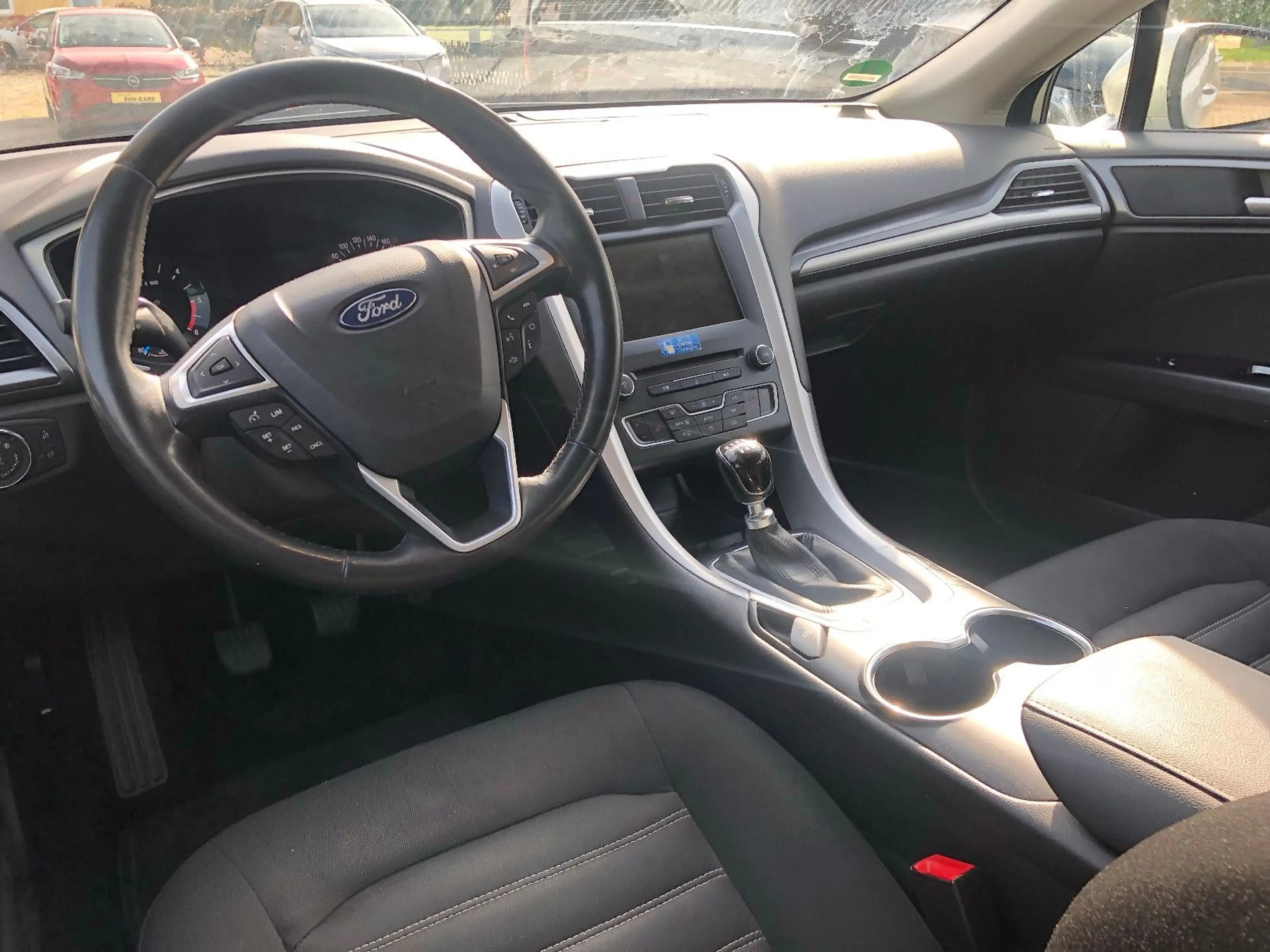 Ford Mondeo Turnier Business Edition-1Hd-Wi+So-Euro6- — photo 38