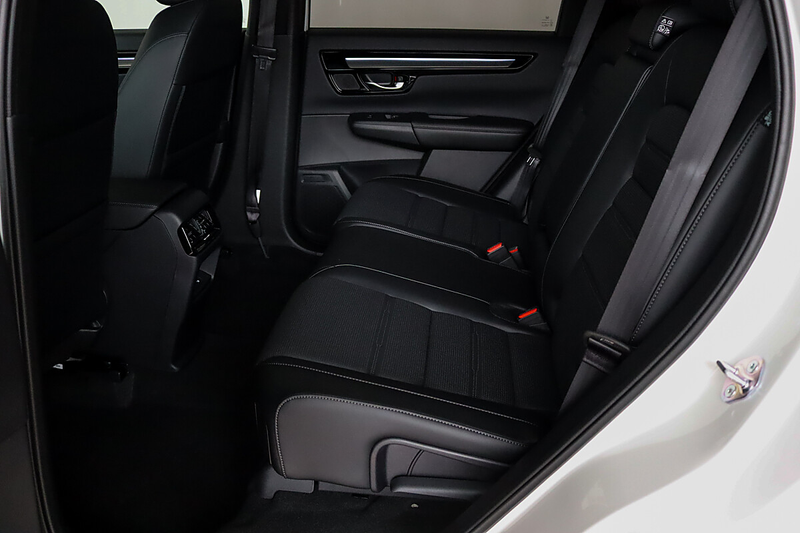 Honda CR-V 2,0 i-MMD e:PHEV 2WD Advance Tech Aut. — photo 12