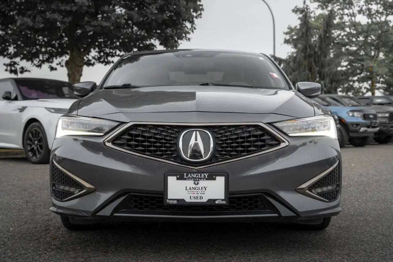 Acura ILX снимка Acura ILX