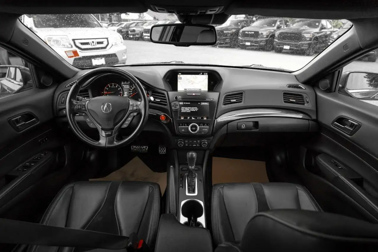 Acura ILX снимка Acura ILX