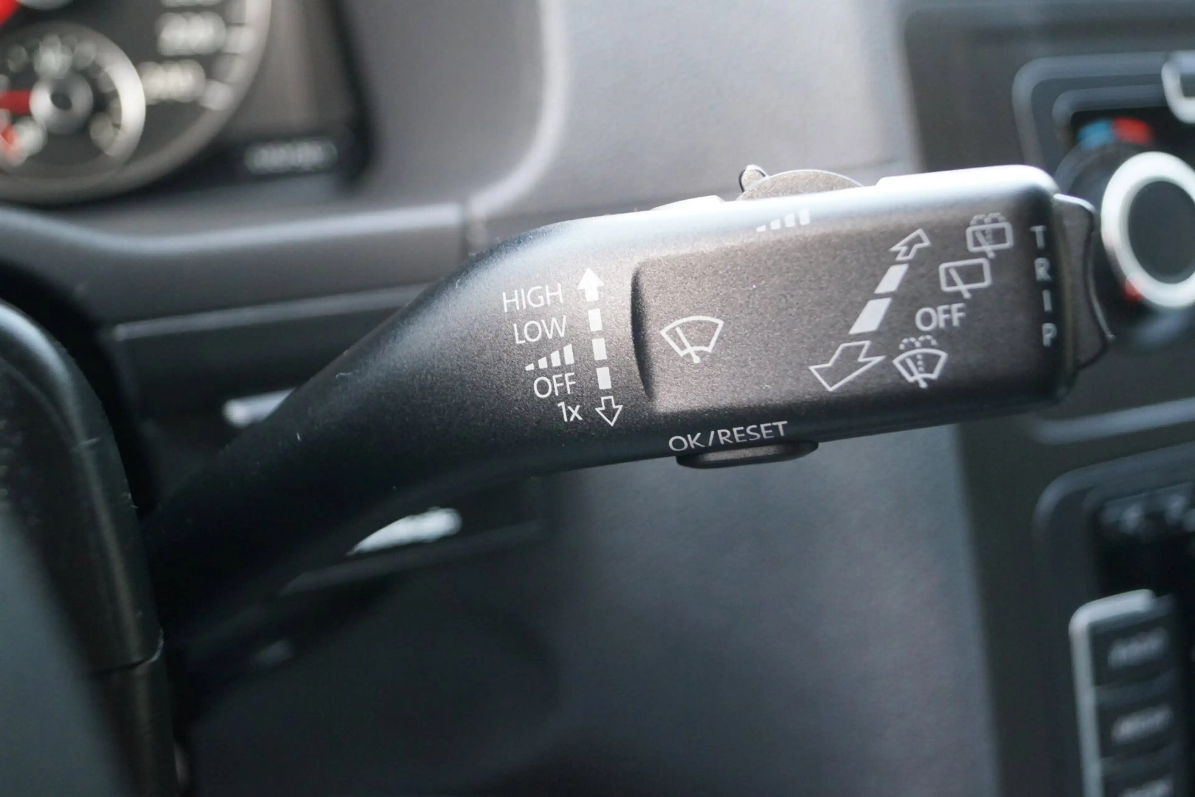 Volkswagen Caddy 1.6 TDI Navi Airco Elektrische Ramen en Spiegels C — photo 35