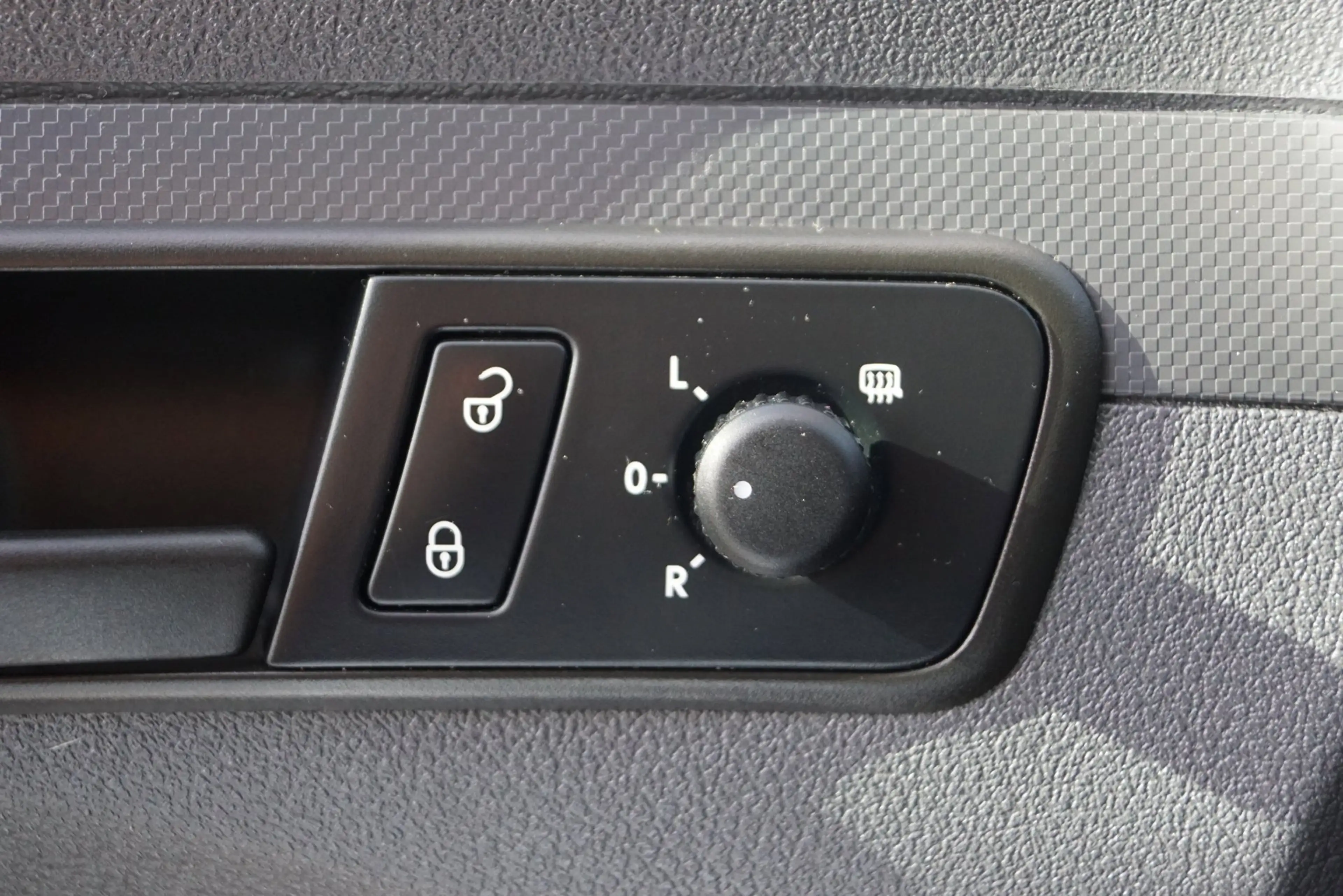Volkswagen Caddy 1.6 TDI Navi Airco Elektrische Ramen en Spiegels C — photo 30