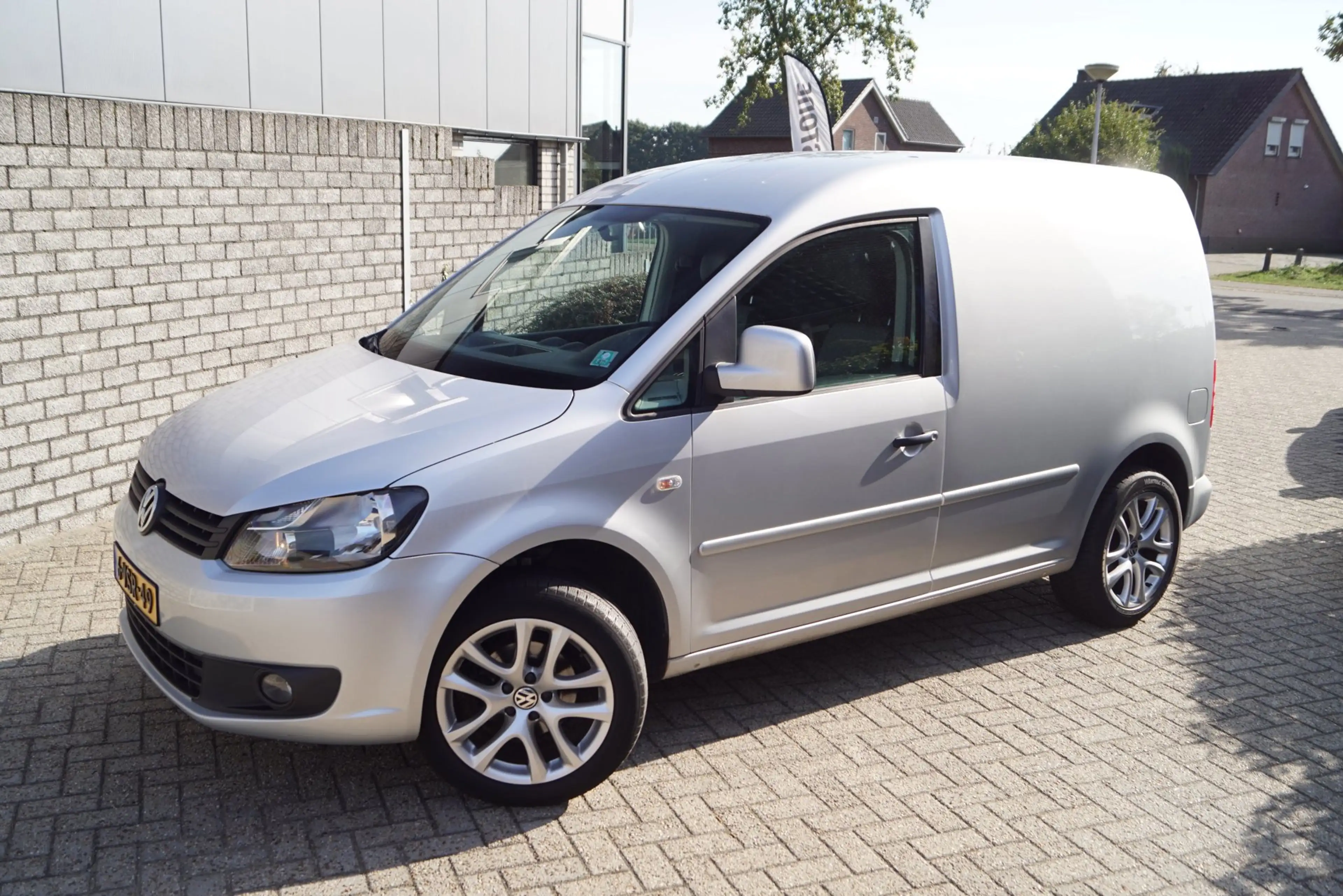 Volkswagen Caddy 1.6 TDI Navi Airco Elektrische Ramen en Spiegels C — photo 31