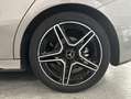 Mercedes-Benz A 180 d Plateado - thumbnail 8
