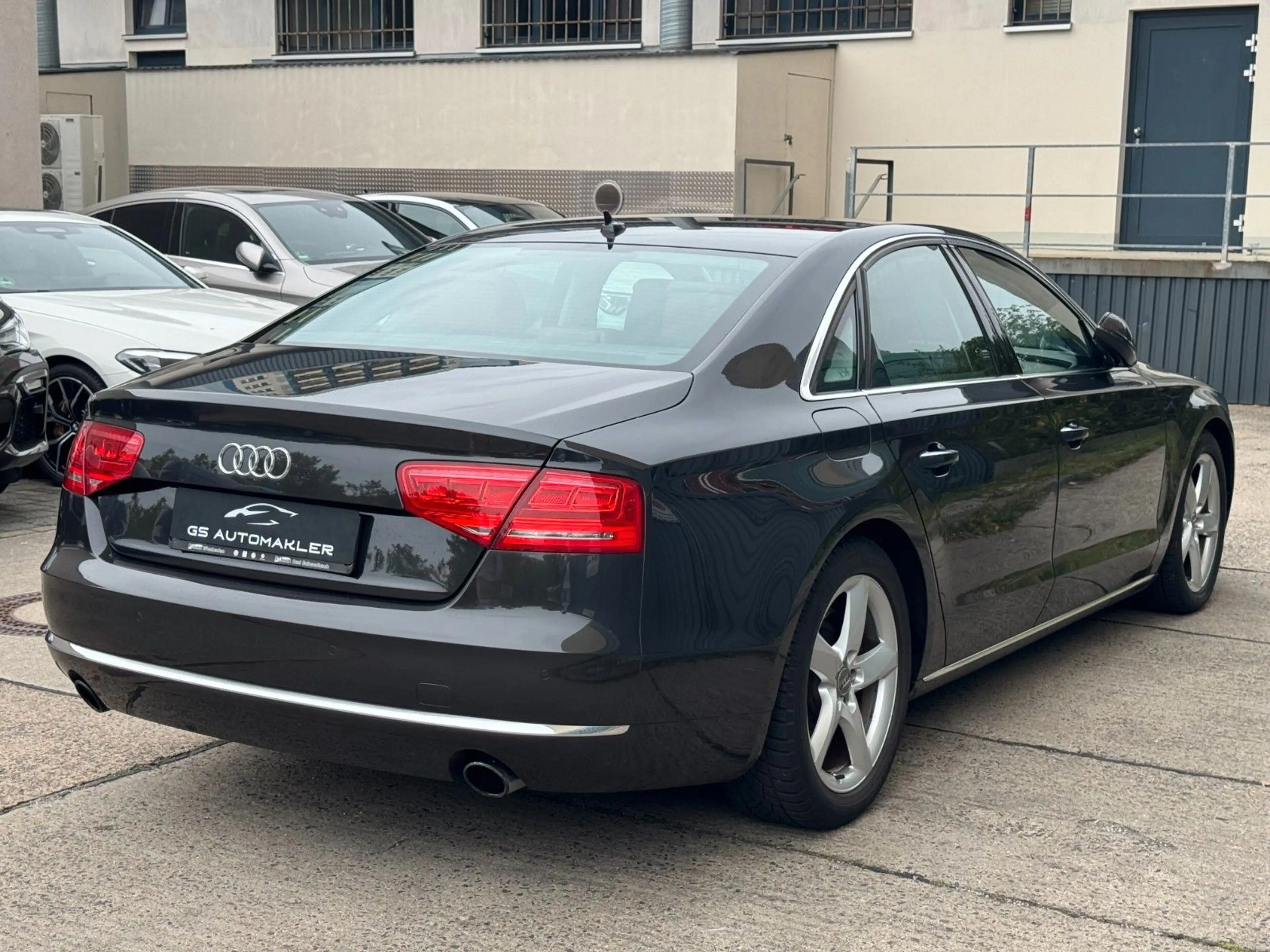 Audi A8 4.2 FSI quattro MASSAGE NACHTSICHT BOSE STDHZ — photo 5