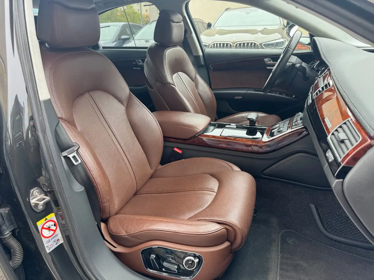 AUDI A8 4.2 FSI QUATTRO - 371ch -  CAMÉRA D'AIDE AU STATIONNEMENT - HAYON ARRIÈRE ÉLECTRIQUE - SELLERIE CUIR