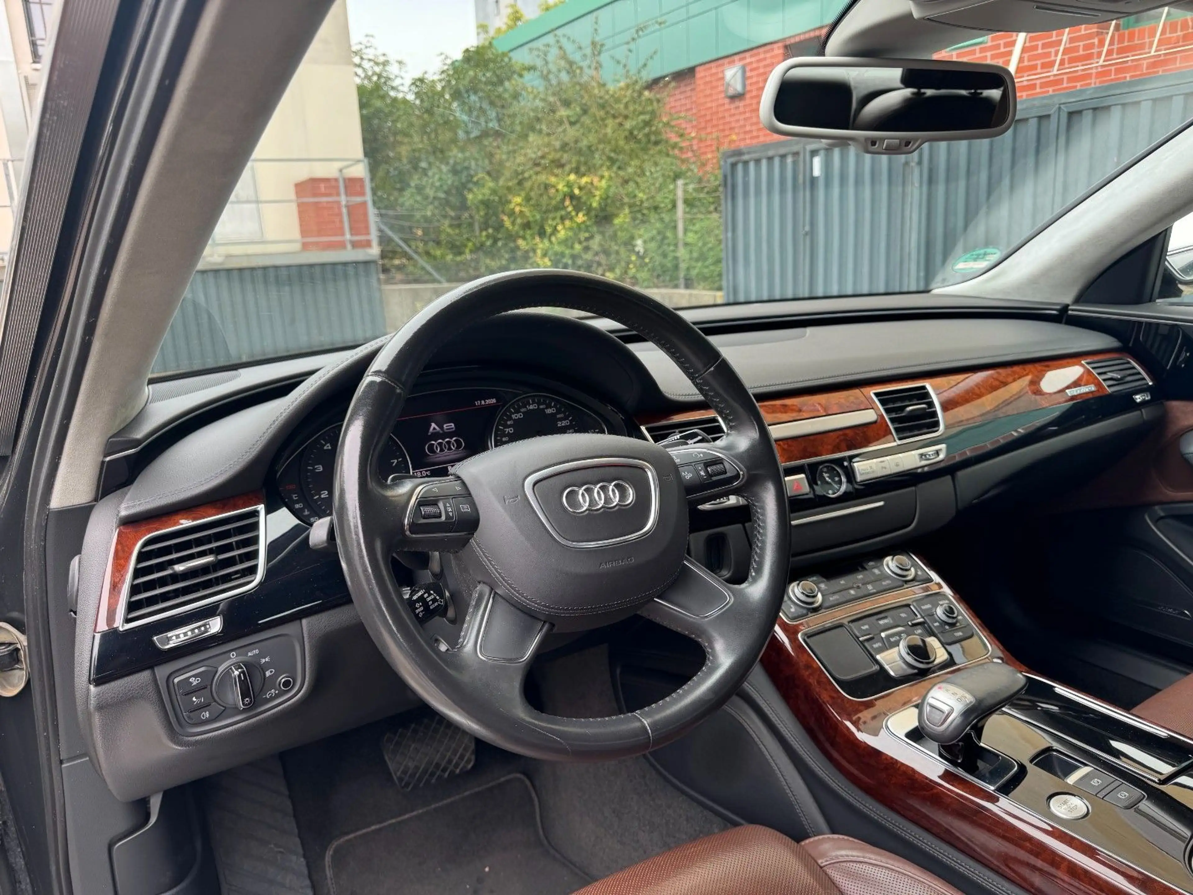 Audi A8 4.2 FSI quattro MASSAGE NACHTSICHT BOSE STDHZ — photo 8