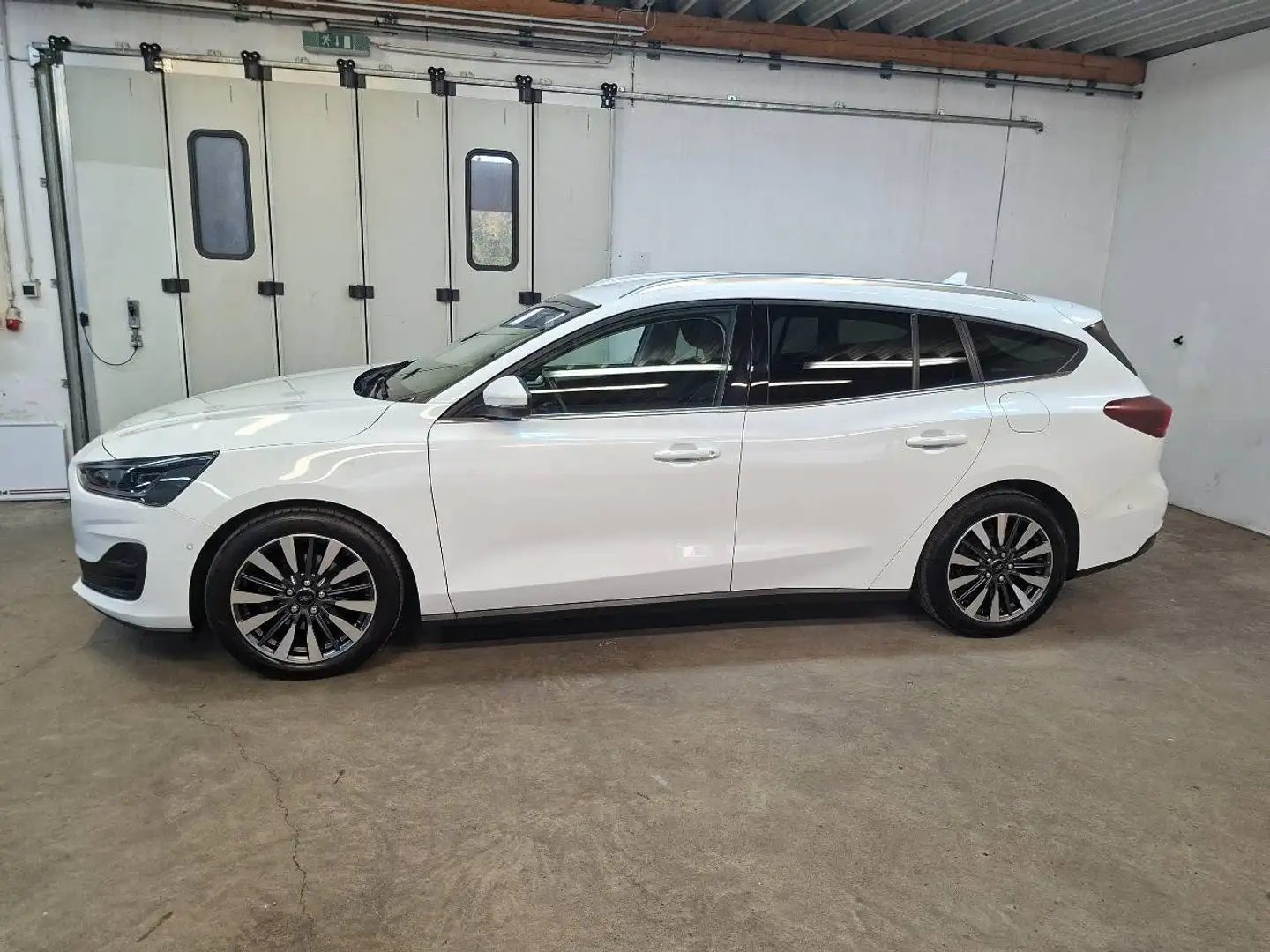 Ford Focus 1.5 EcoBlue Titanium X, AHK, LED, Kamera Weiß - 2