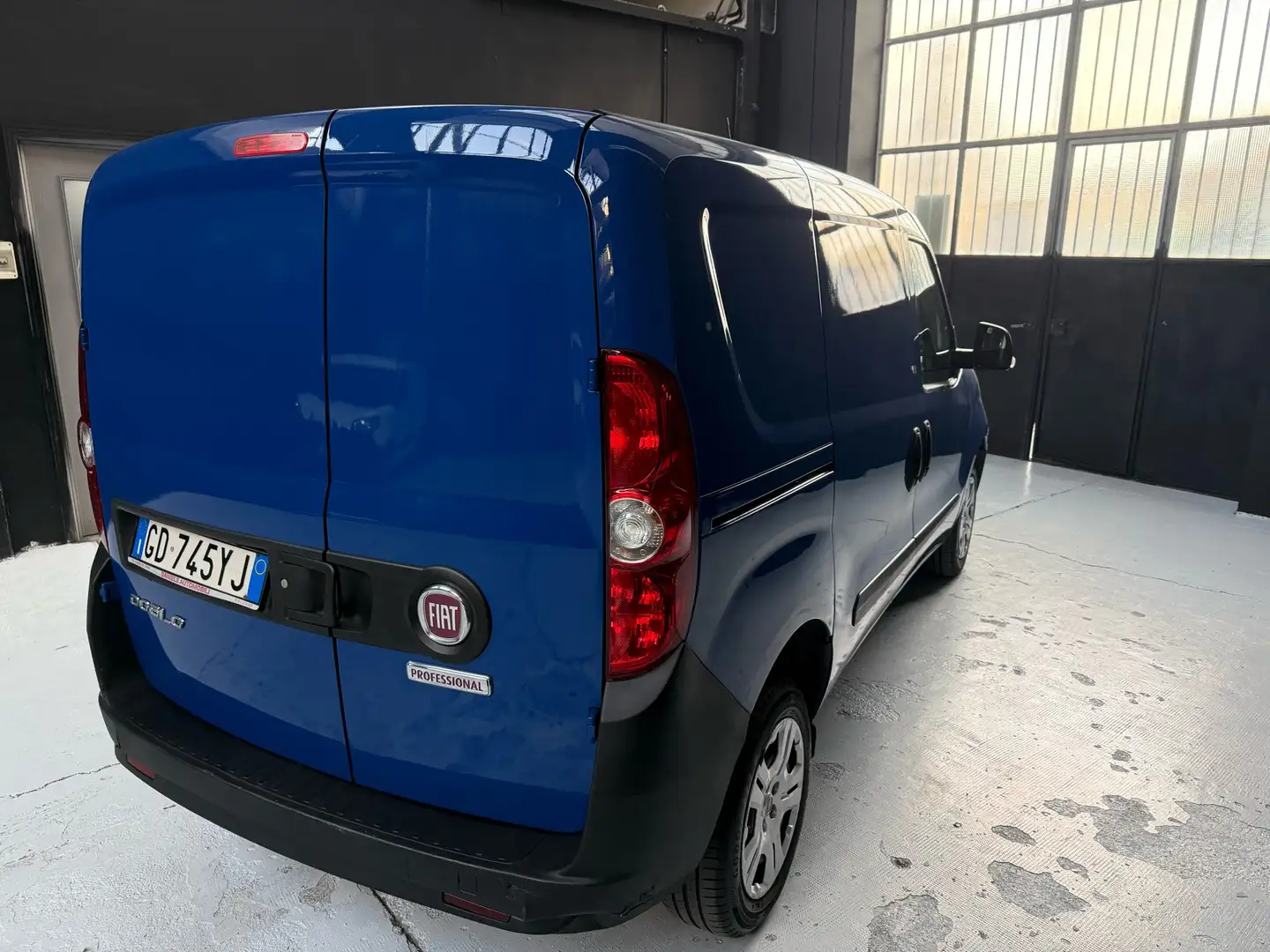 Fiat Doblo 1.9 MJET IVA ESPOSTA - 2