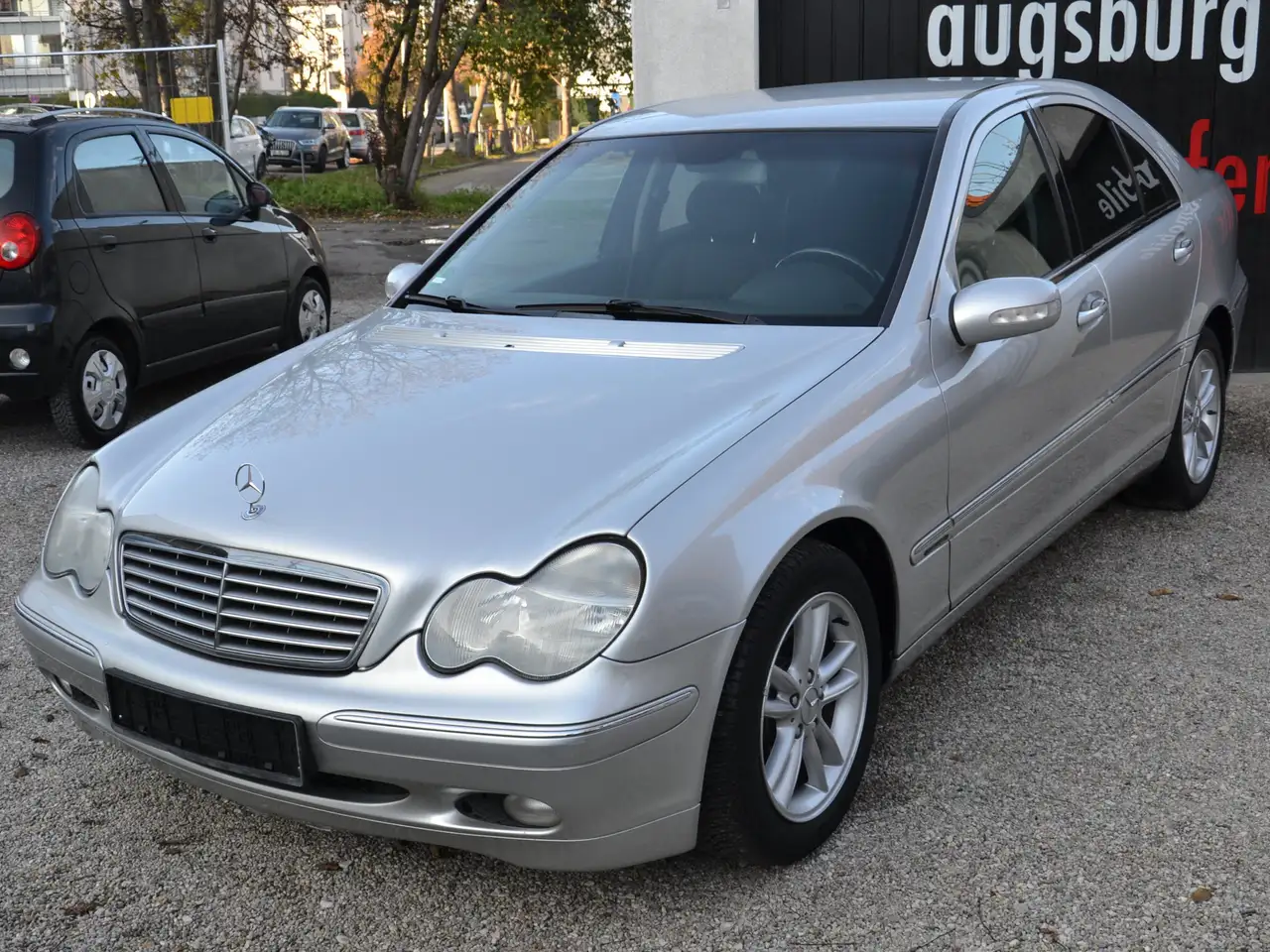 Mercedes-Benz C 200