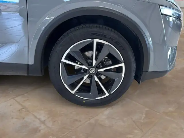 Nissan Qashqai view 6