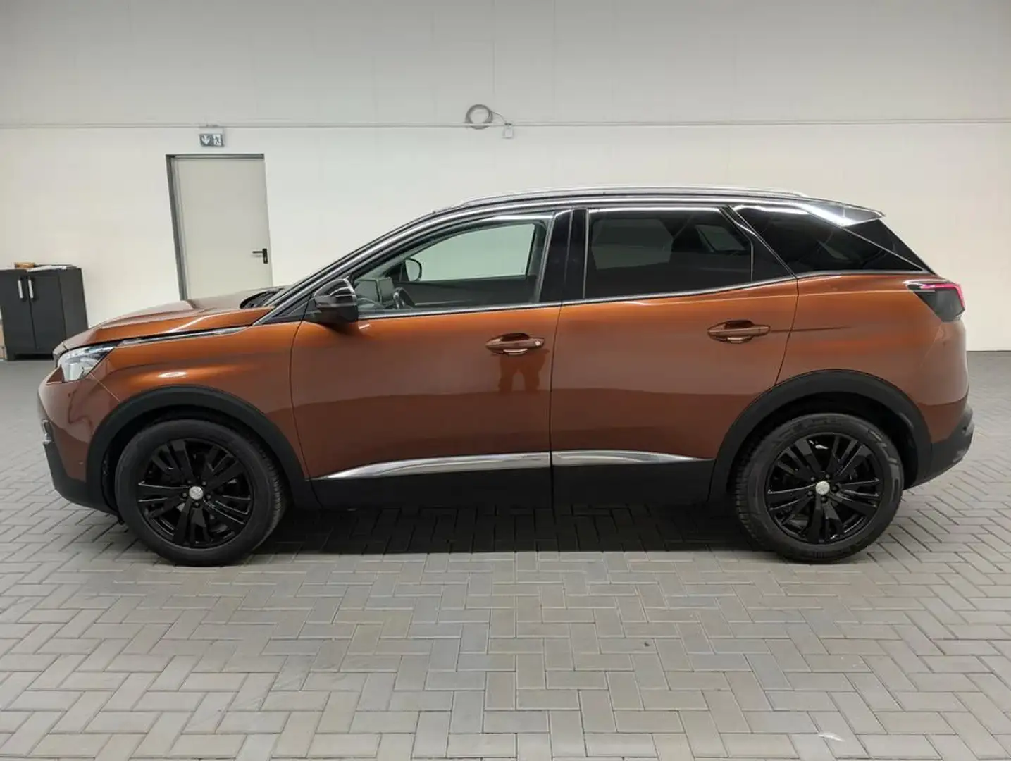 Peugeot 3008 Allure LED/Navi/SHZ/Kam/Keyless/18 LM Braun - 2