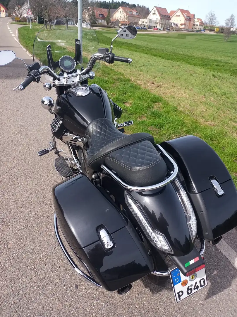 Moto Guzzi California 1400 Touring Schwarz - 1