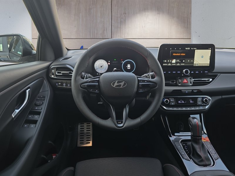 Hyundai i30 Kombi N-Line 1.6 T-GDI 7DCT Keyless/LED/Navi/Winte — photo 12