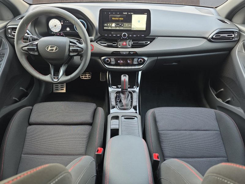 Hyundai i30 Kombi N-Line 1.6 T-GDI 7DCT Keyless/LED/Navi/Winte — photo 10