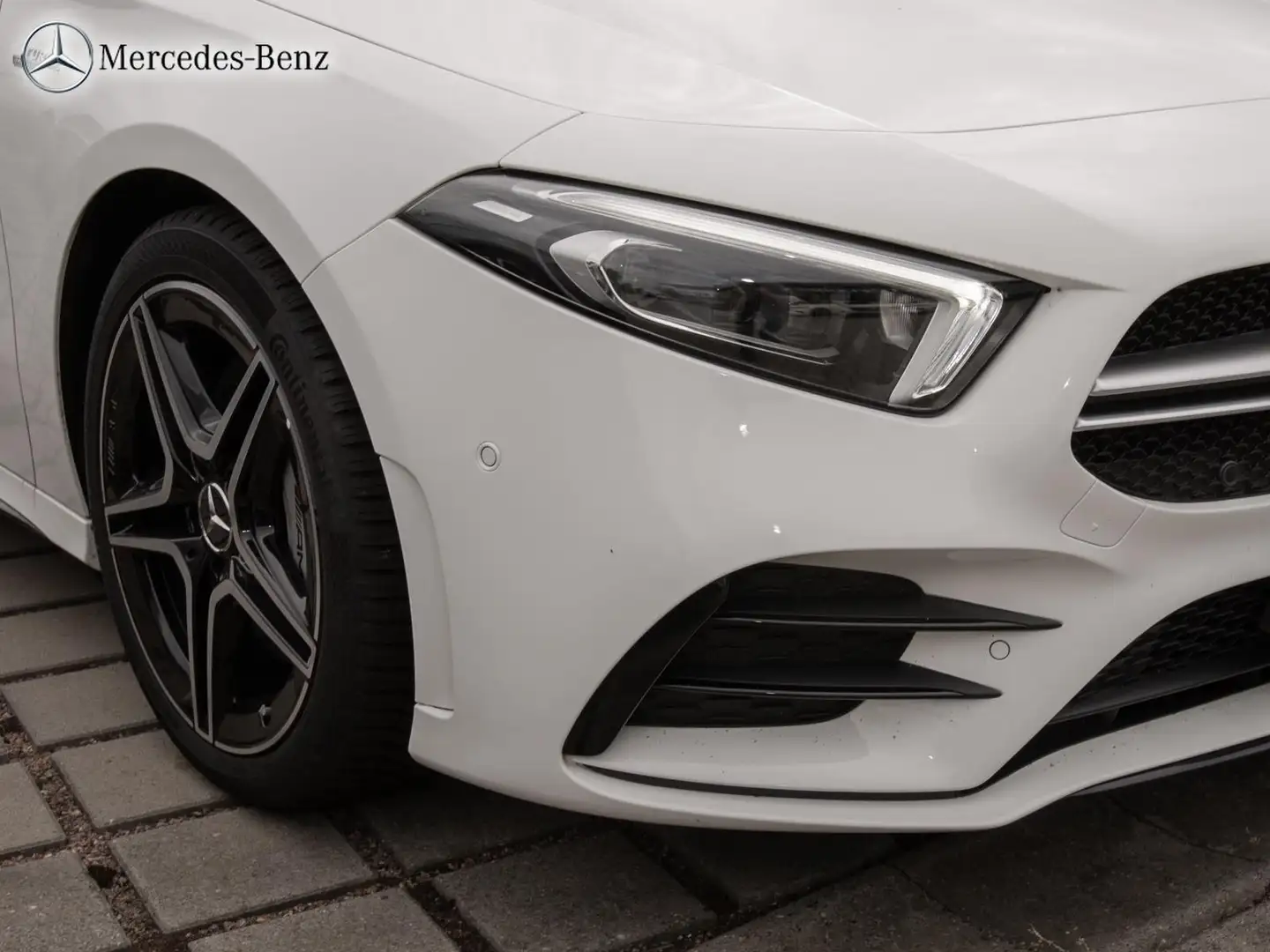 Mercedes-Benz A 35 AMG 4M Kompaktlimousine Night+RüKam Weiß - 2