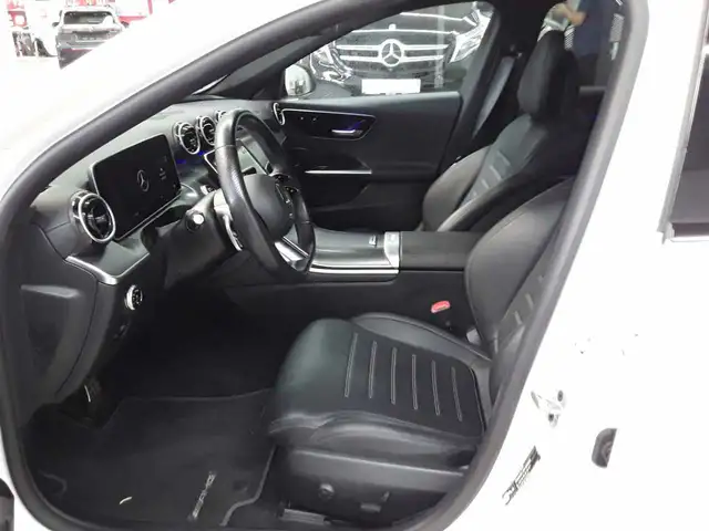 Mercedes-Benz C-Class view 7