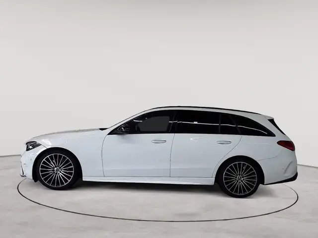 Mercedes-Benz C-Class view 6