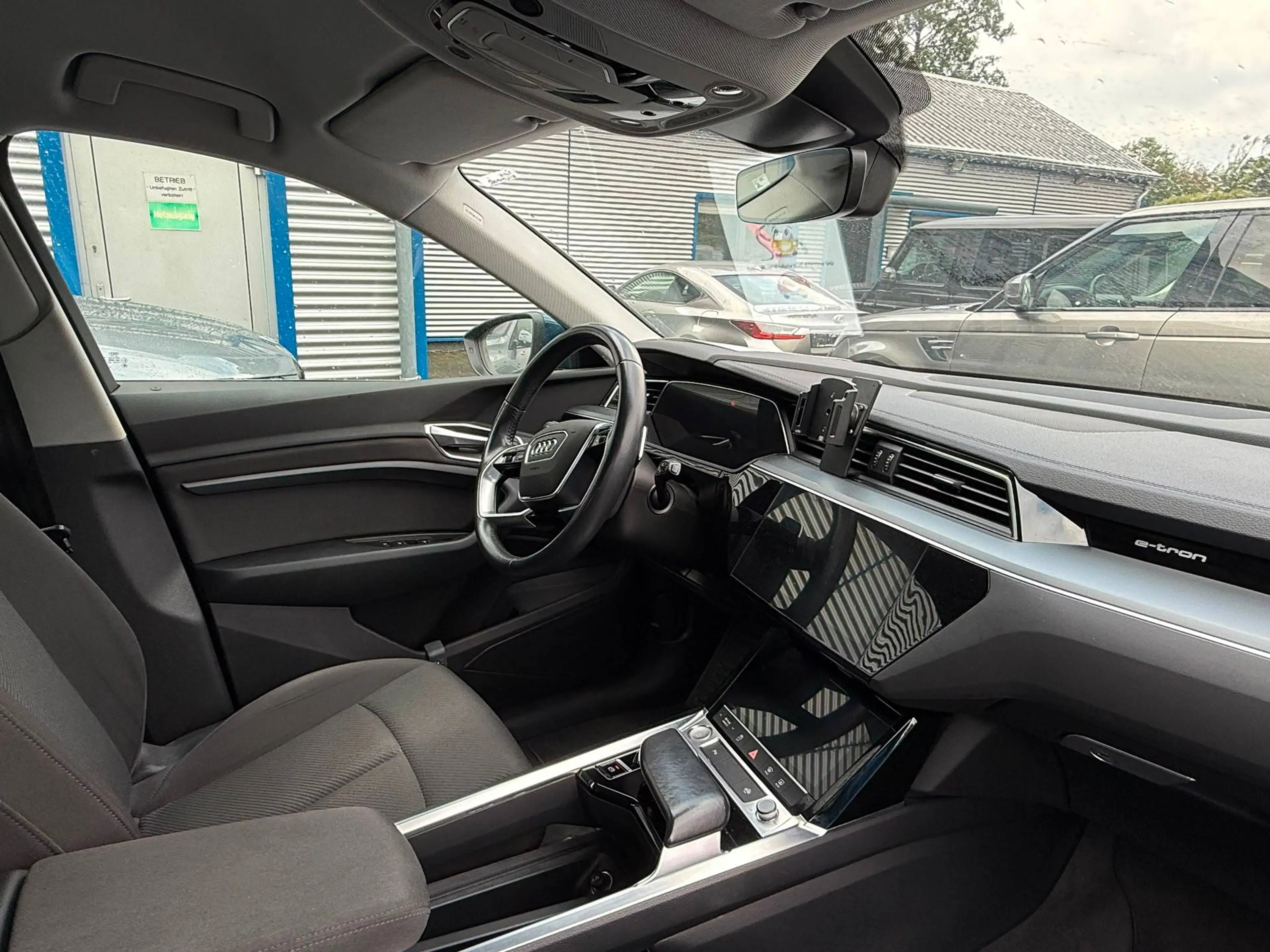 Audi e-tron 50 quattro, 71 KWH, SOH 90,7%, Navi — photo 7