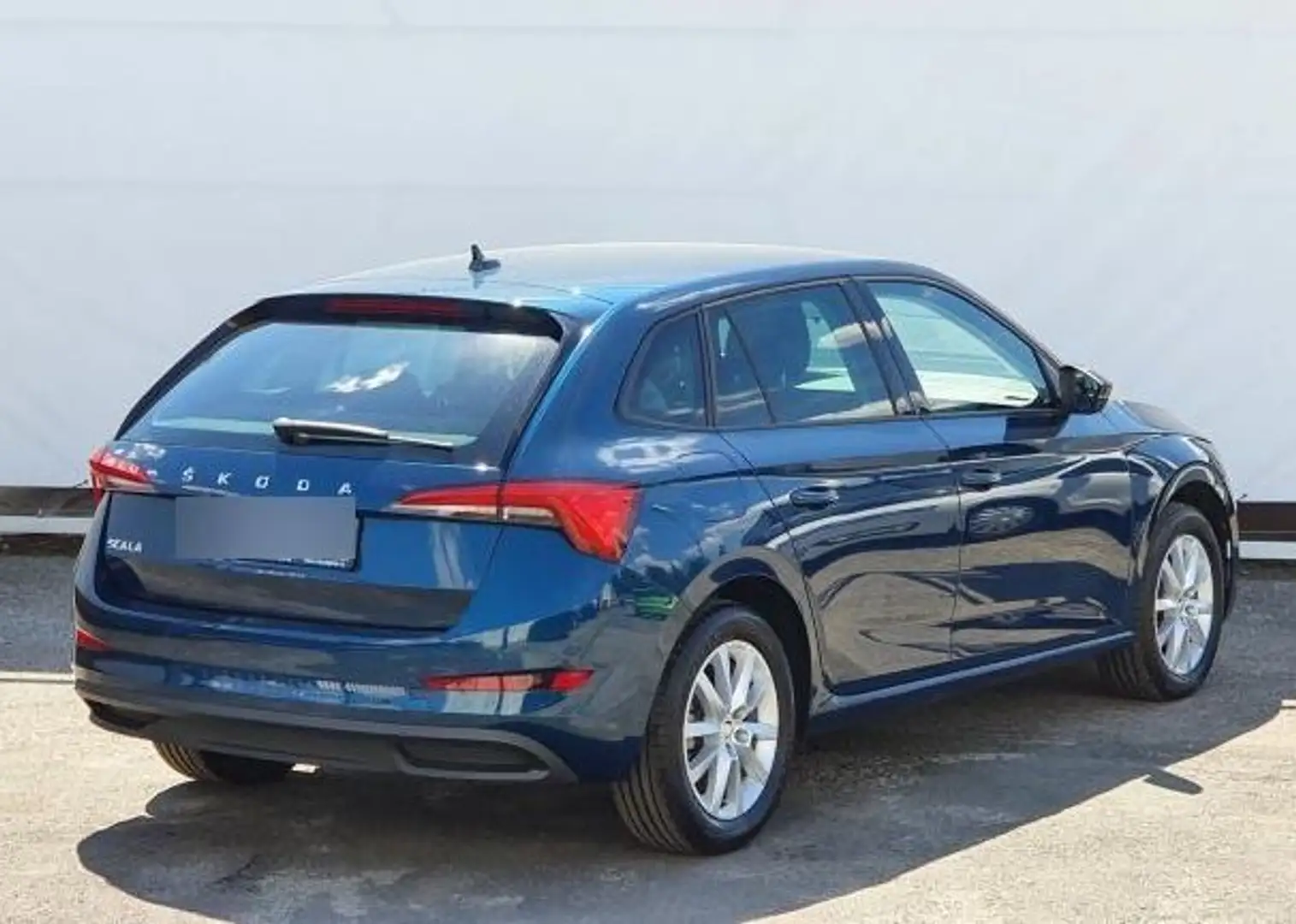 Skoda Scala 1.5 TSI Ambition*SHZ*LED*AHK* Blau - 2